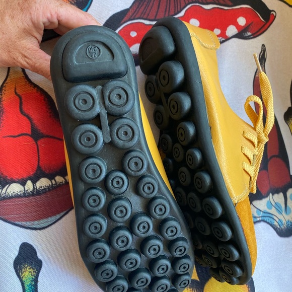 Yellow Suede and Leather Lace Up Shoes - Picture 5 of 7